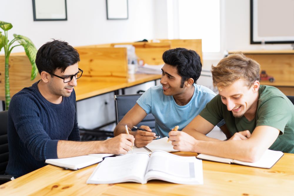 5 Factors To Consider Before Selecting B-School For Your Pgdm In Finance